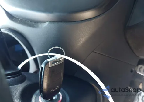 2015 Kia Soul z USA, uszkodzony, nr VIN KNDJN2A29F7759912